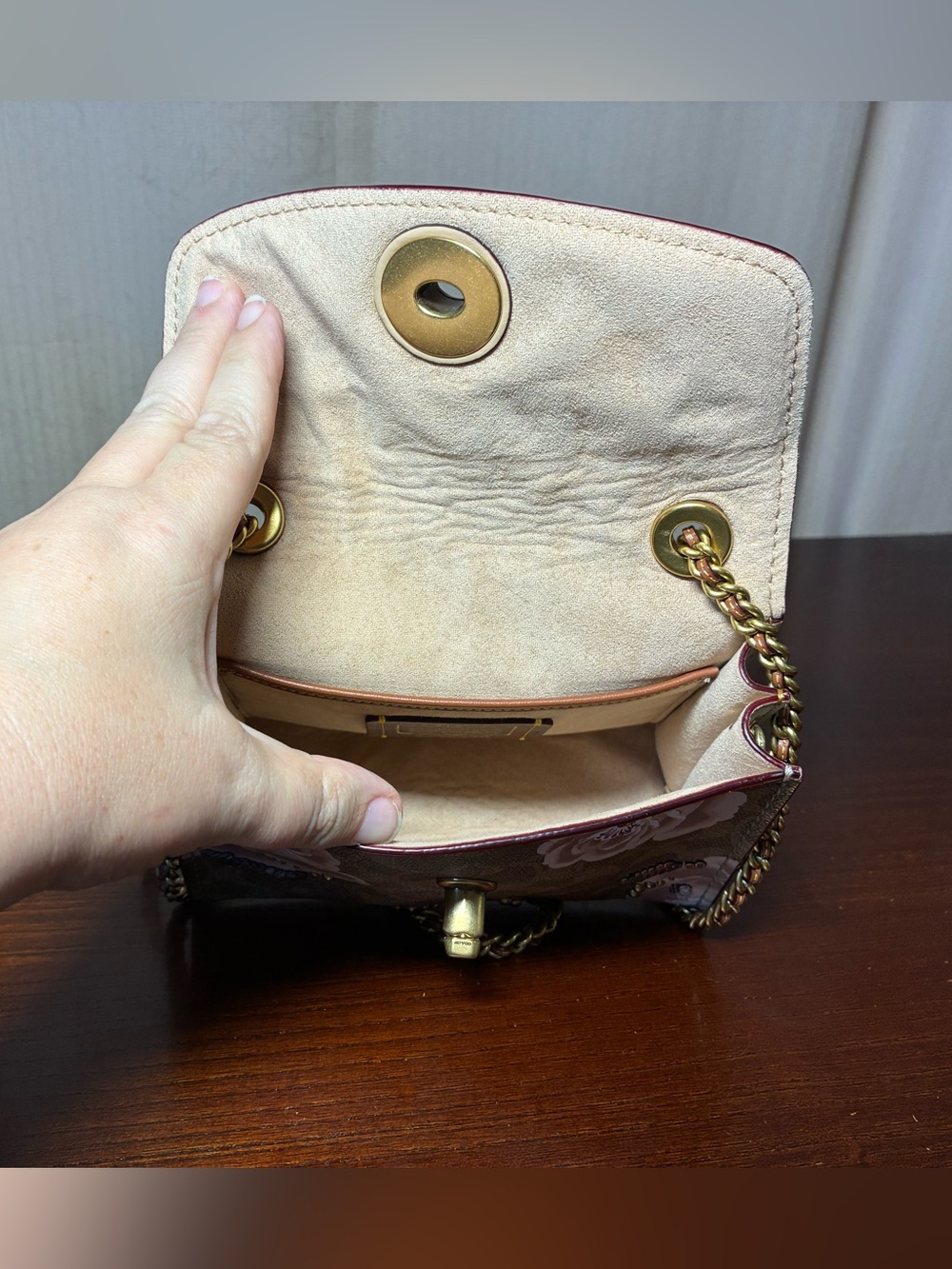 Coach Parker 18 Signature Floral Appliqué Crossbody - Picture 4 of 7